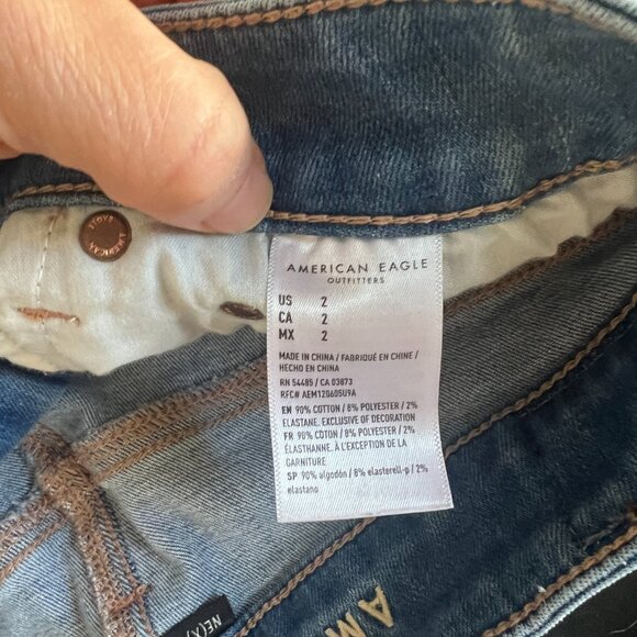 American Eagle Distressed Shorts with Eyelet Pockets, Size 2 - Picture 4 of 5